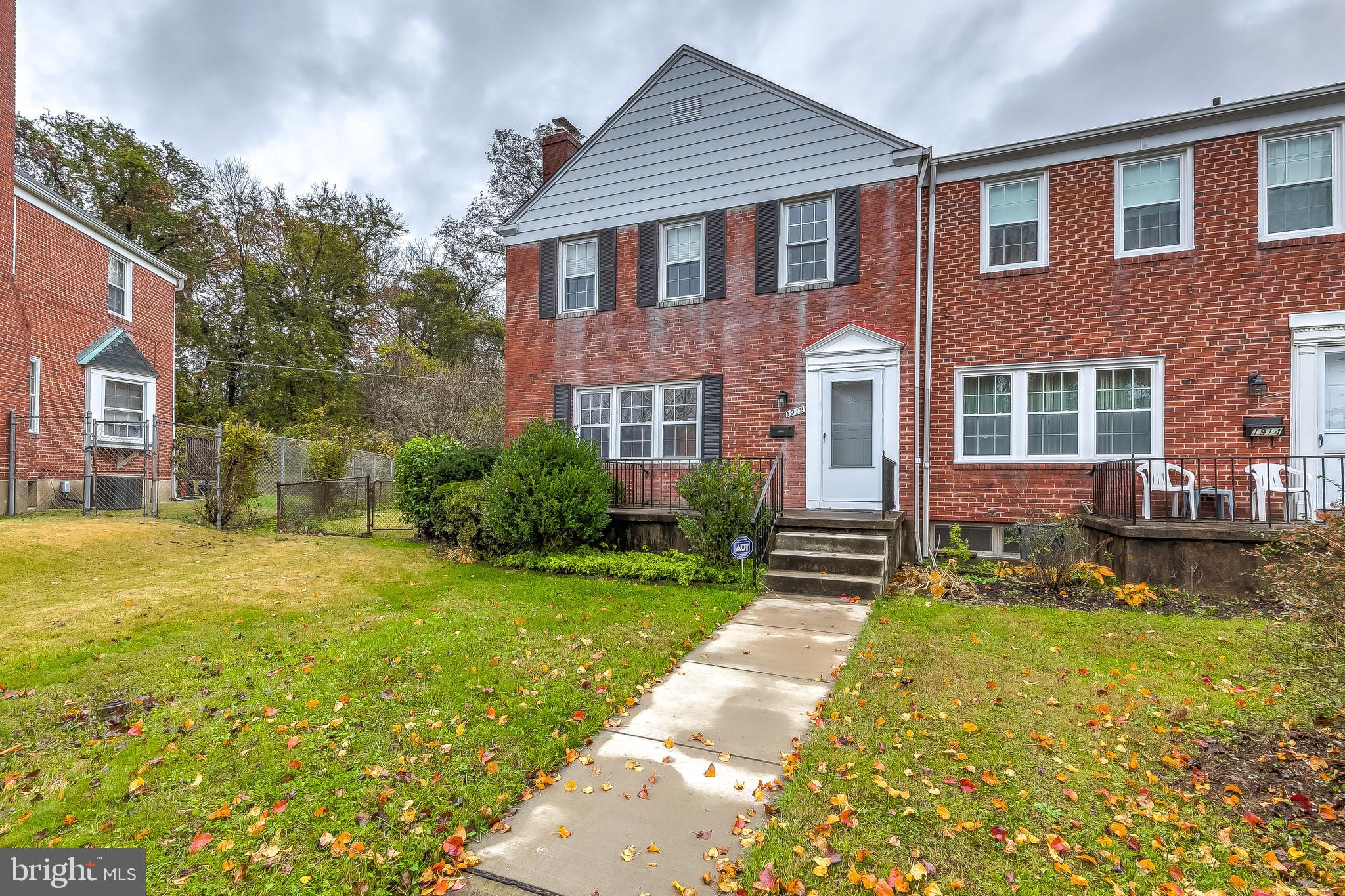 1912 Edgewood Road Baltimore, MD 21286 - Photo 5 of 45 Front & side