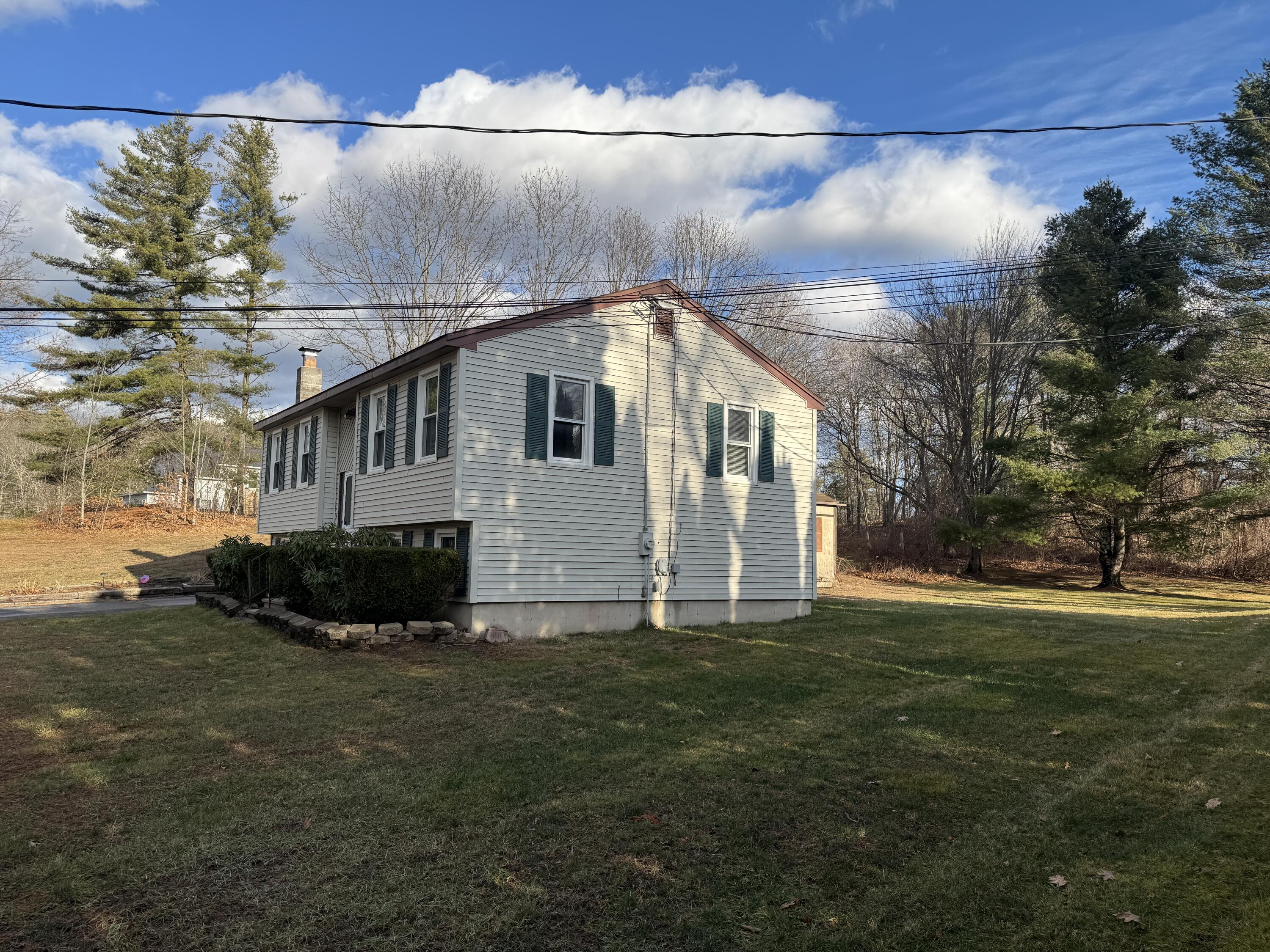 37 Mountain Road Biddeford, ME 04005 - Photo 3 of 35 3
