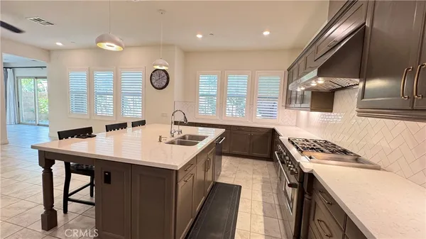 $7,300 | 112 Graphite, Irvine, CA 92620