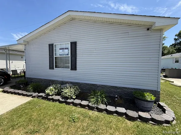 $44,900 | 40 Bellwood Drive, Swartz Creek, MI 48473