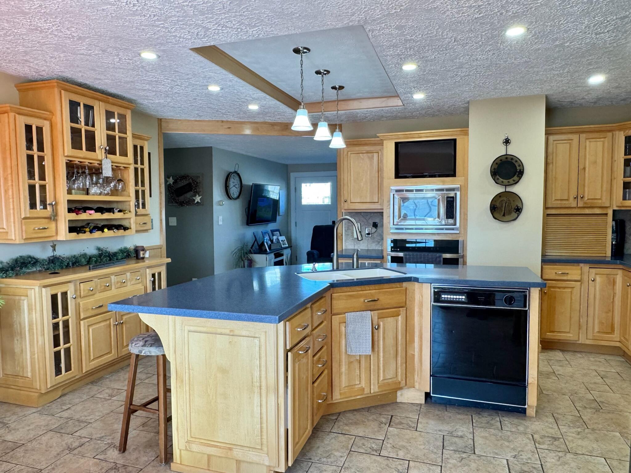 182 East Main Street Fort Kent, ME 04743 - Photo 5 of 47 IMG_1040