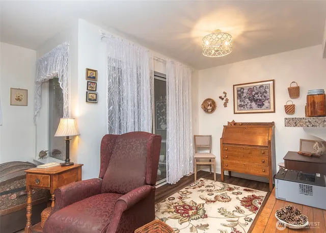 $315,000 | 300 North 130th Street, Unit 4104, Seattle, WA 98133