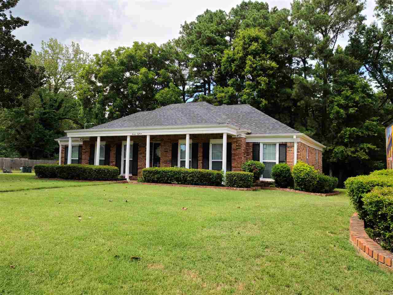 2018 Elkmont Road Memphis, TN 38116 - Photo 25 of 25 Gallery Image 25