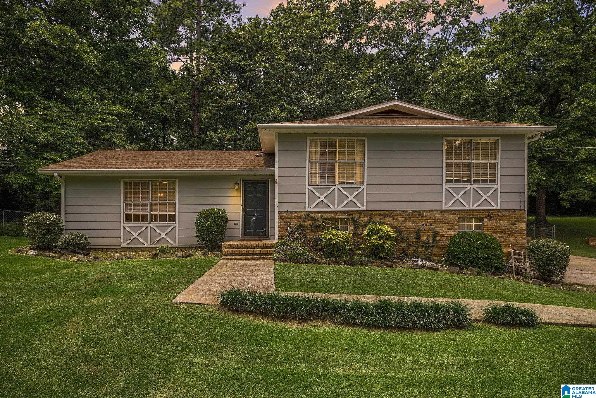 1421 Cross Path Drive Alabaster, AL 35007 - Photo 1 of 22