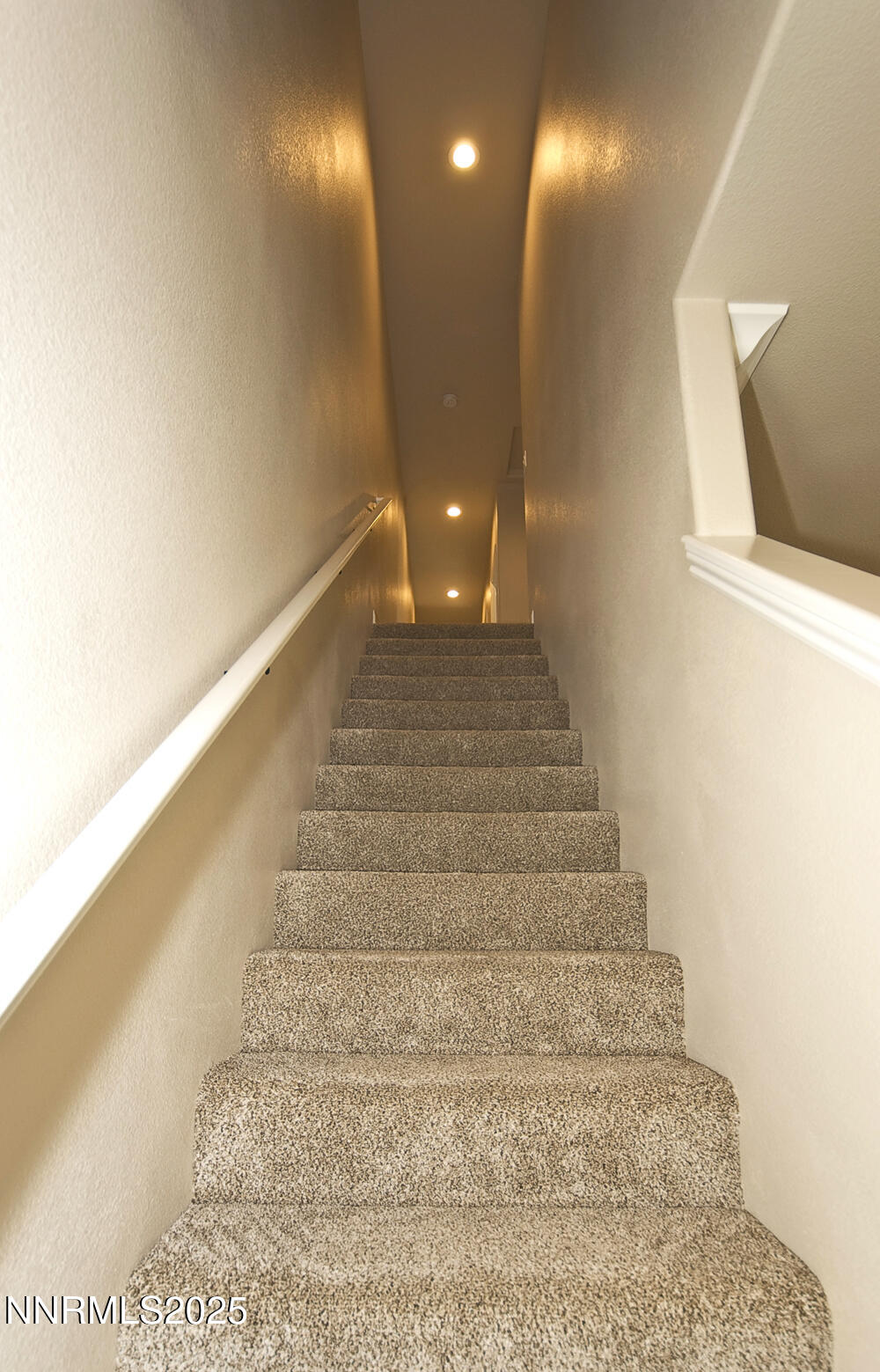 646 Anderson Street Carson City, NV 89701 - Photo 12 of 25 a view of entryway