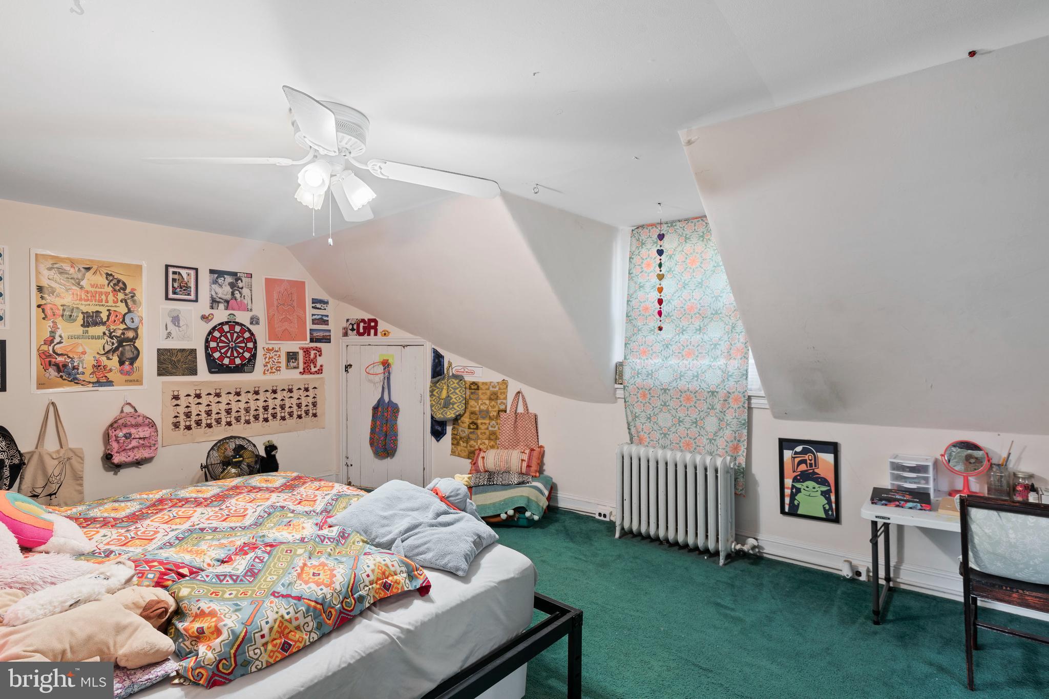 478 Ripka Street Philadelphia, PA 19128 - Photo 26 of 38 3rd Floor Bedroom