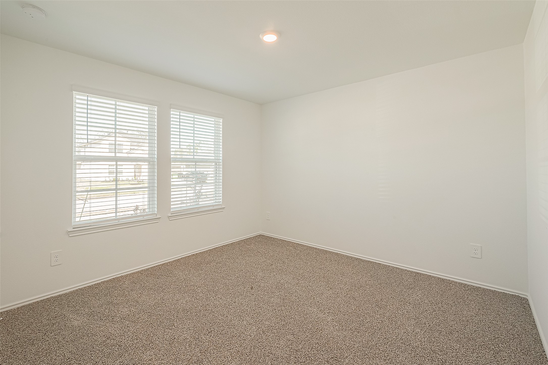 2731 Willow Gulch Way Rosenberg, TX 77469 - Photo 23 of 50 an empty room with a window