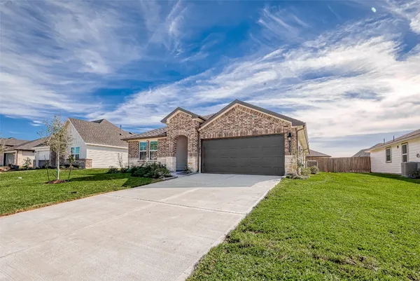 $2,350 | 2731 Willow Gulch Way, Rosenberg, TX 77469