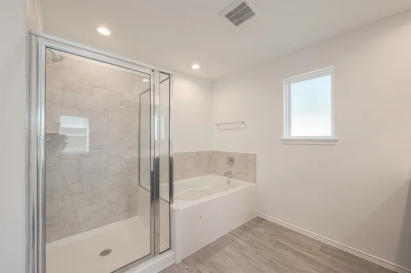 $2,400 | 2731 Willow Gulch Way, Rosenberg, TX 77469