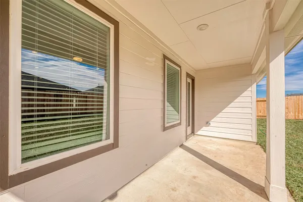 $2,400 | 2731 Willow Gulch Way, Rosenberg, TX 77469