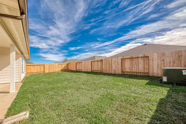 $2,350 | 2731 Willow Gulch Way, Rosenberg, TX 77469