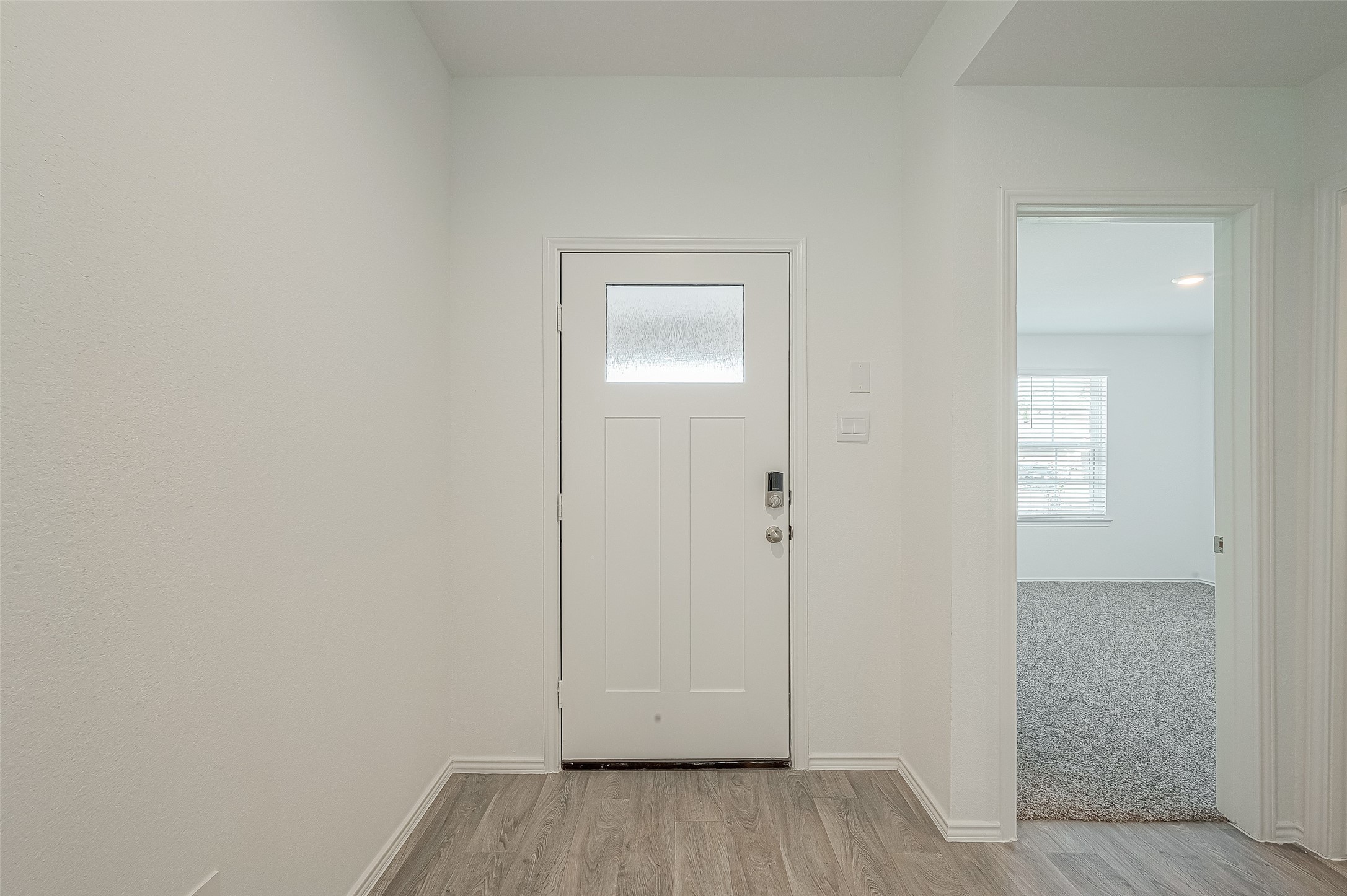 2731 Willow Gulch Way Rosenberg, TX 77469 - Photo 7 of 50 a view of small space with wooden floor