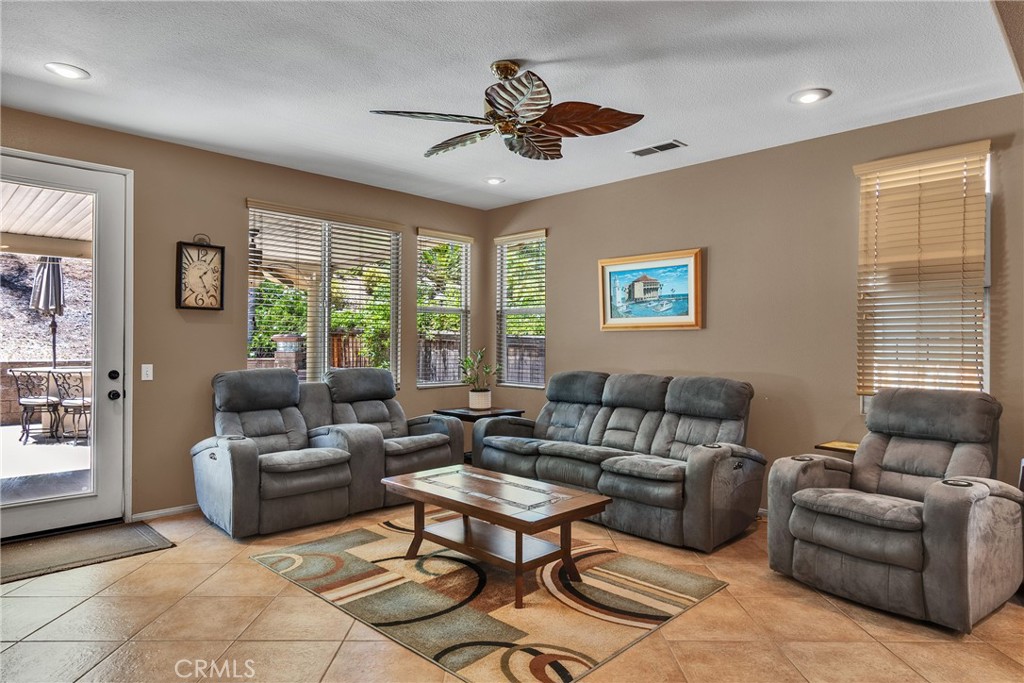 23665 Pomelo Road Corona, CA 92883 - Photo 7 of 43