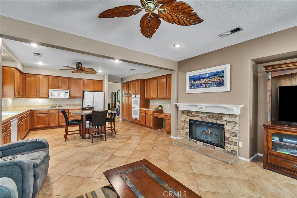 23665 Pomelo Road Corona, CA 92883 - Photo 8 of 43