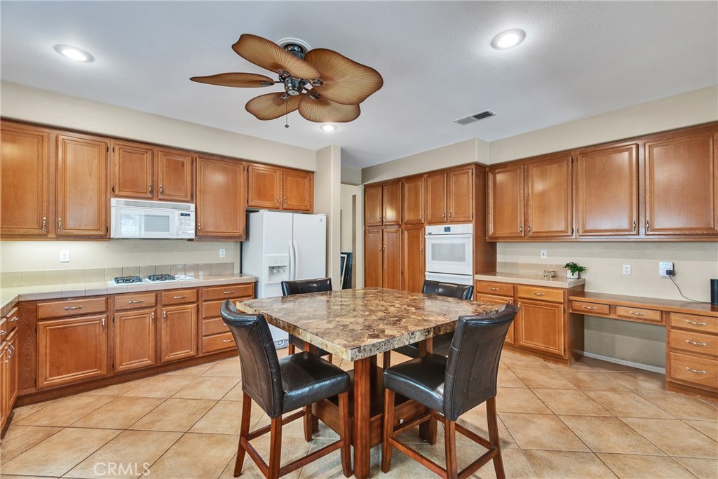 23665 Pomelo Road Corona, CA 92883 - Photo 10 of 43