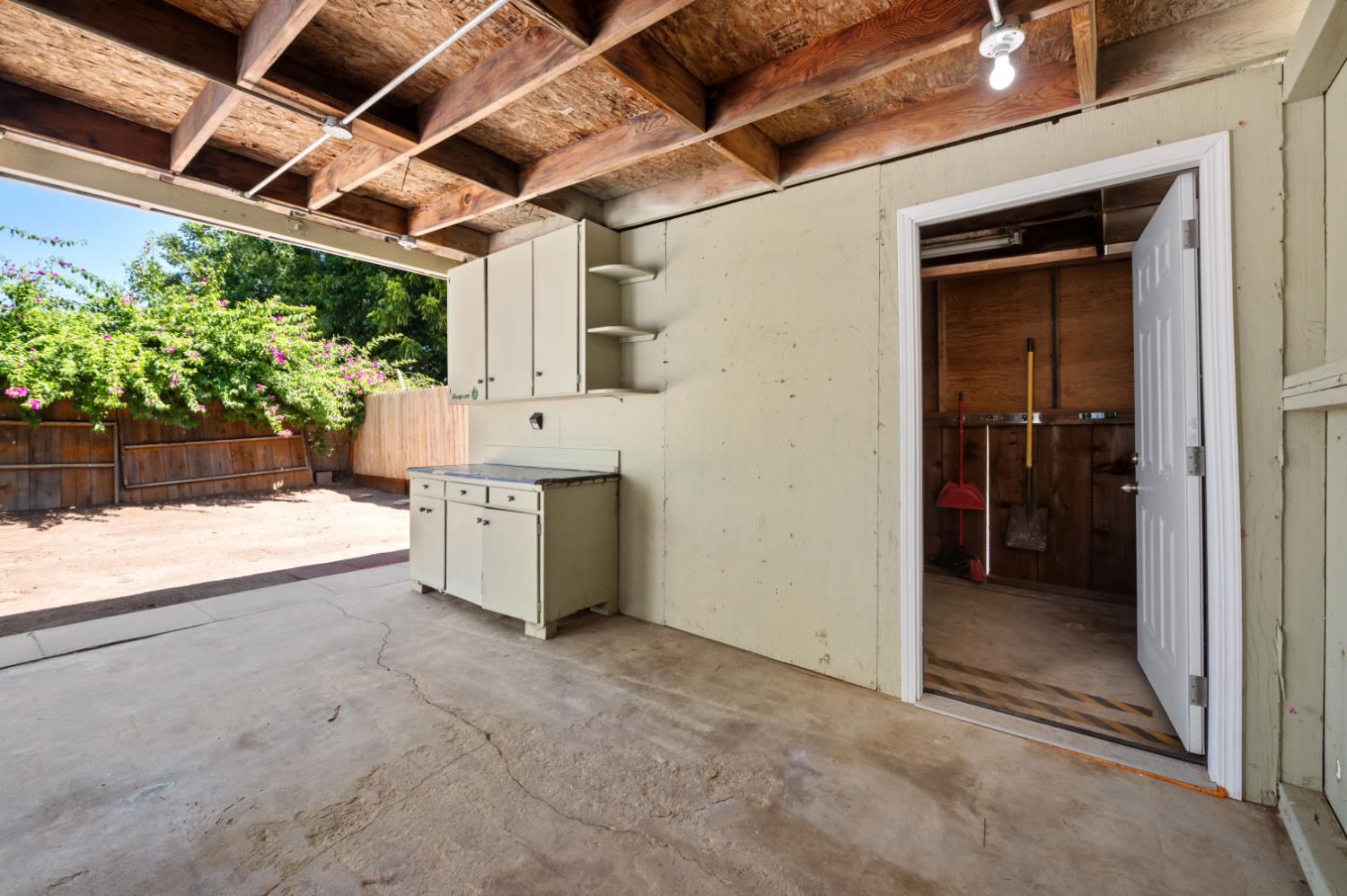610 P Street Sanger, CA 93657 - Photo 19 of 26