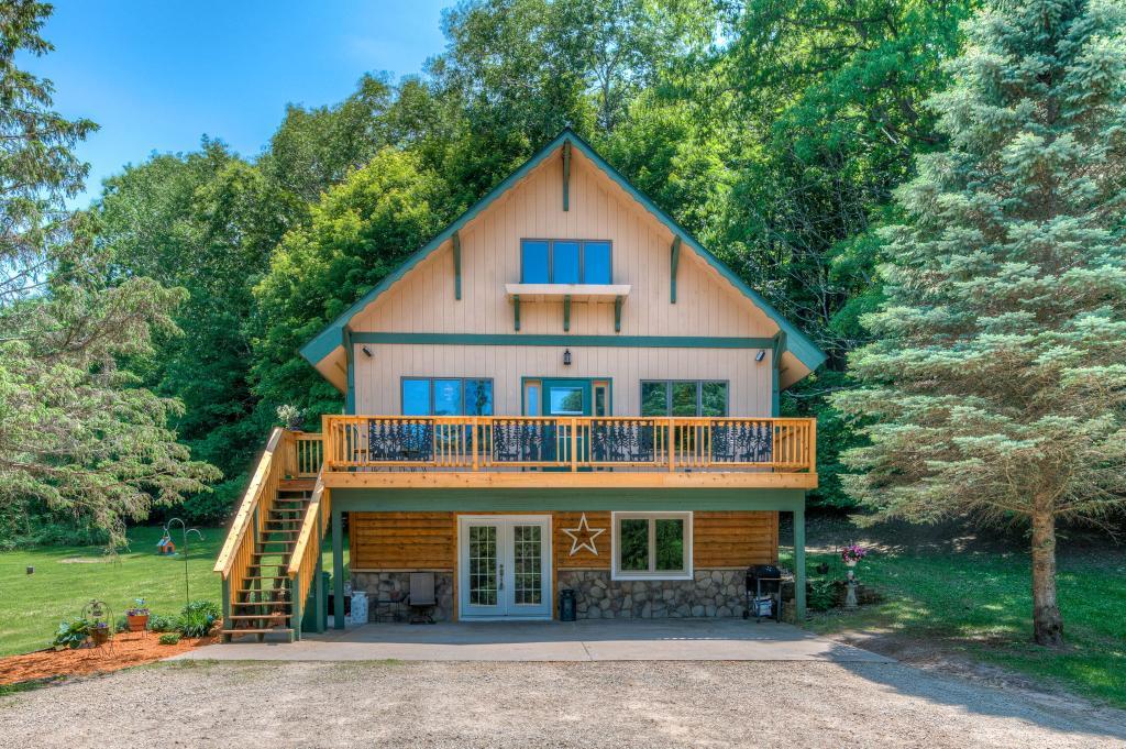 W11197 County Rd M River Falls, WI 54022 - Photo 1 of 15 Gallery Image 1