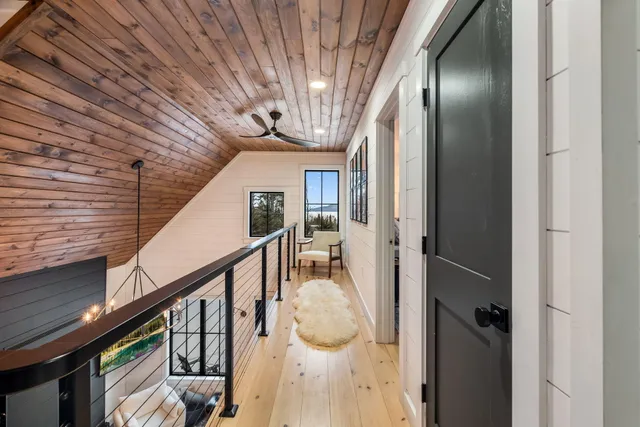 $1,099,000 | 17 Moose Rdg Road, Rangeley, ME 04970