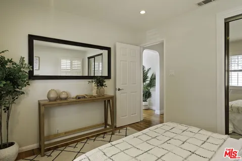 $1,695,000 | 8137 Regis Way, Los Angeles, CA 90045