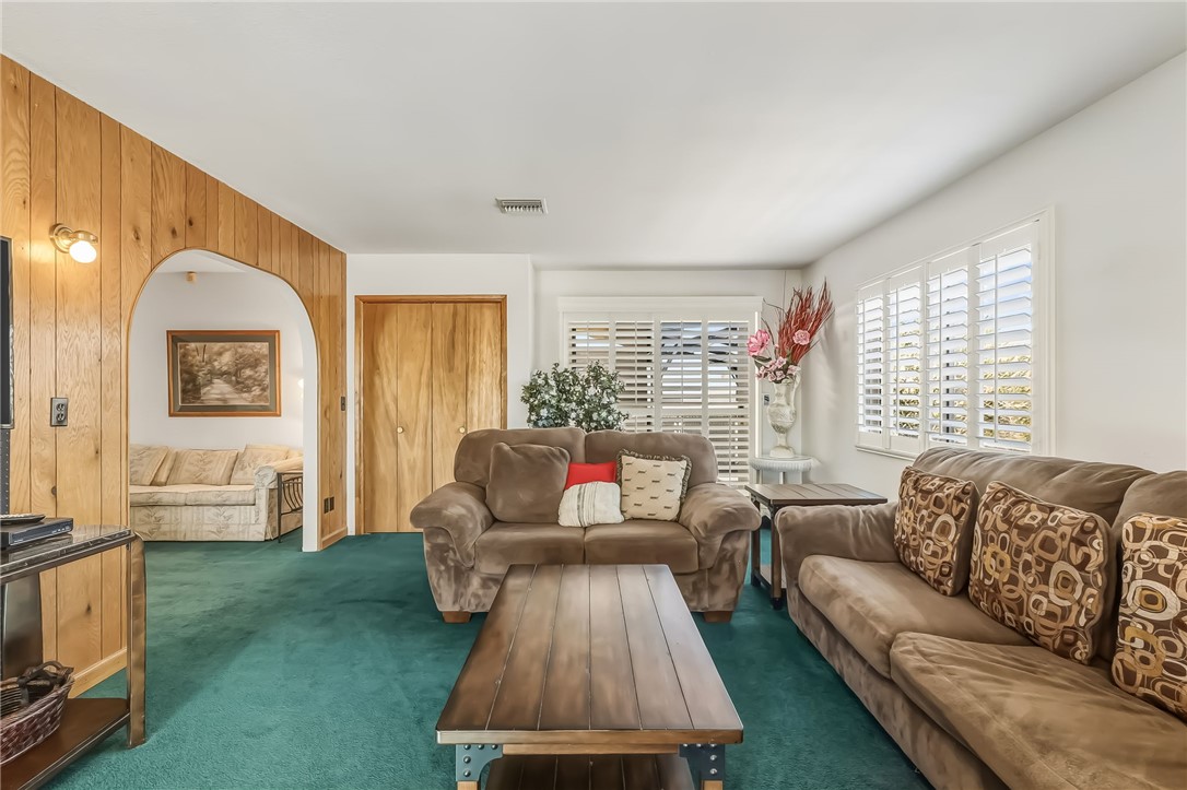 2454 Ripple Drive Bullhead City, AZ 86429 - Photo 11 of 37