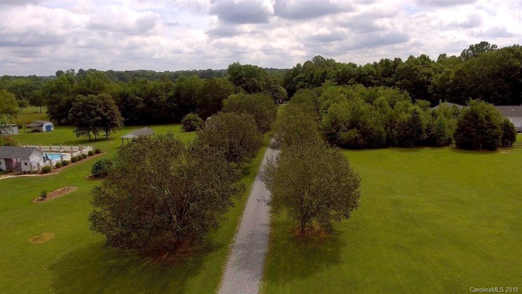 2880 Barr Road Concord, NC 28027 - Photo 3 of 43 Gallery Image 3