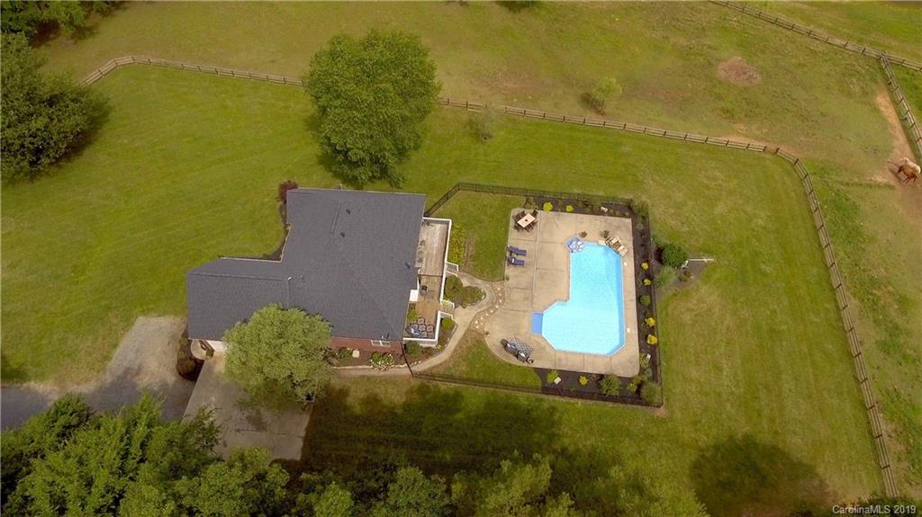 2880 Barr Road Concord, NC 28027 - Photo 4 of 43 Gallery Image 4