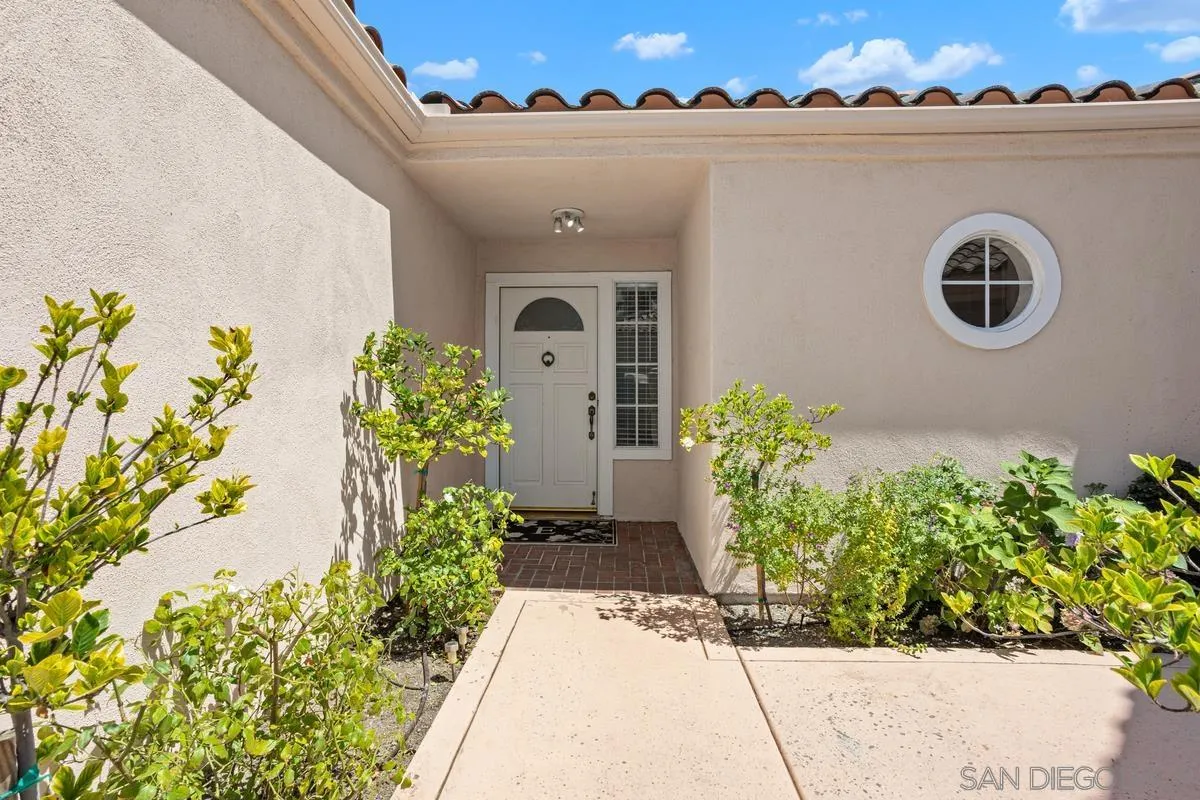 1201 Rue St Jean San Marcos, CA 92078 - Photo 3 of 73