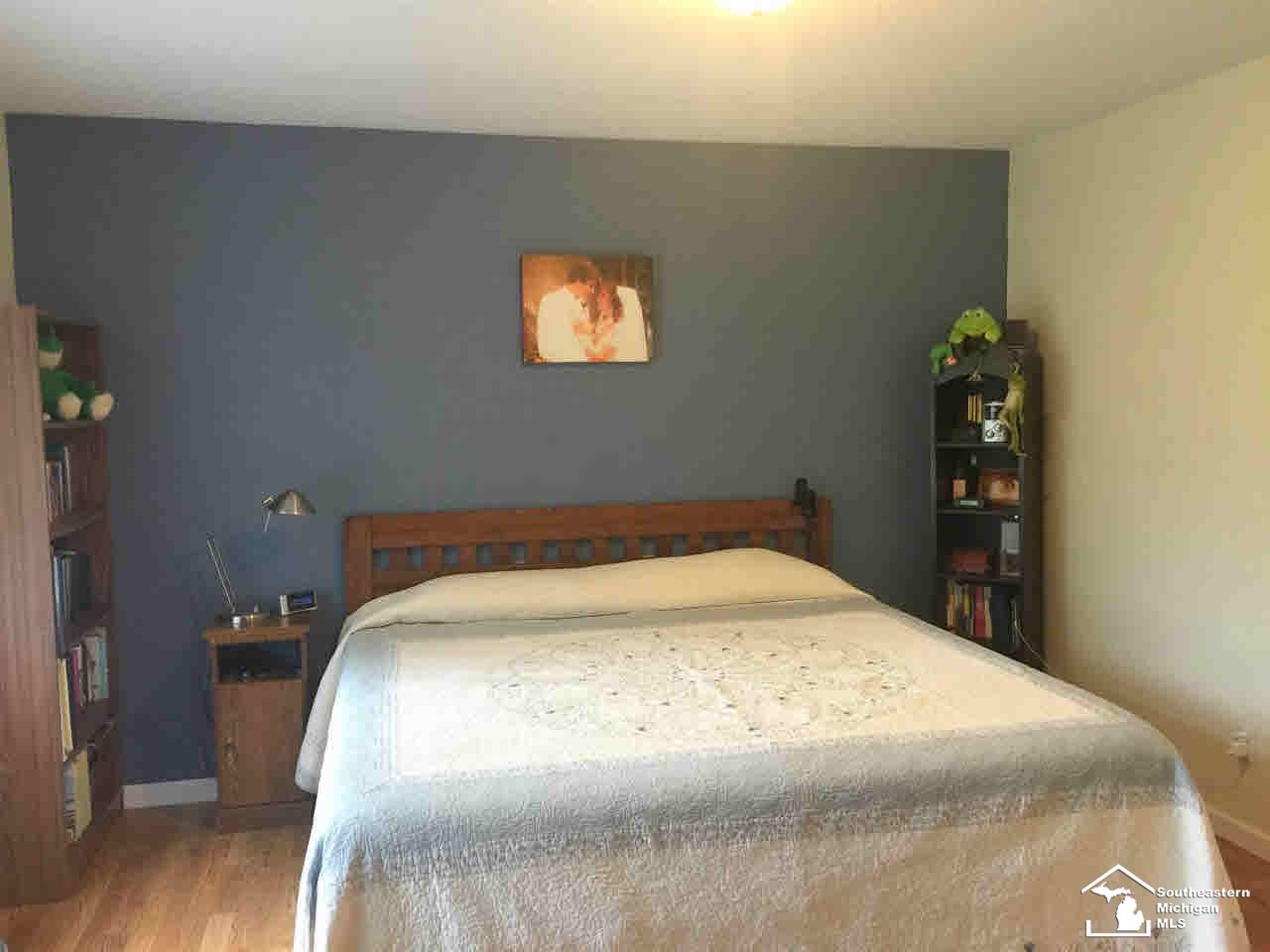 1932 West Sterns Road Temperance, MI 48182 - Photo 8 of 13
