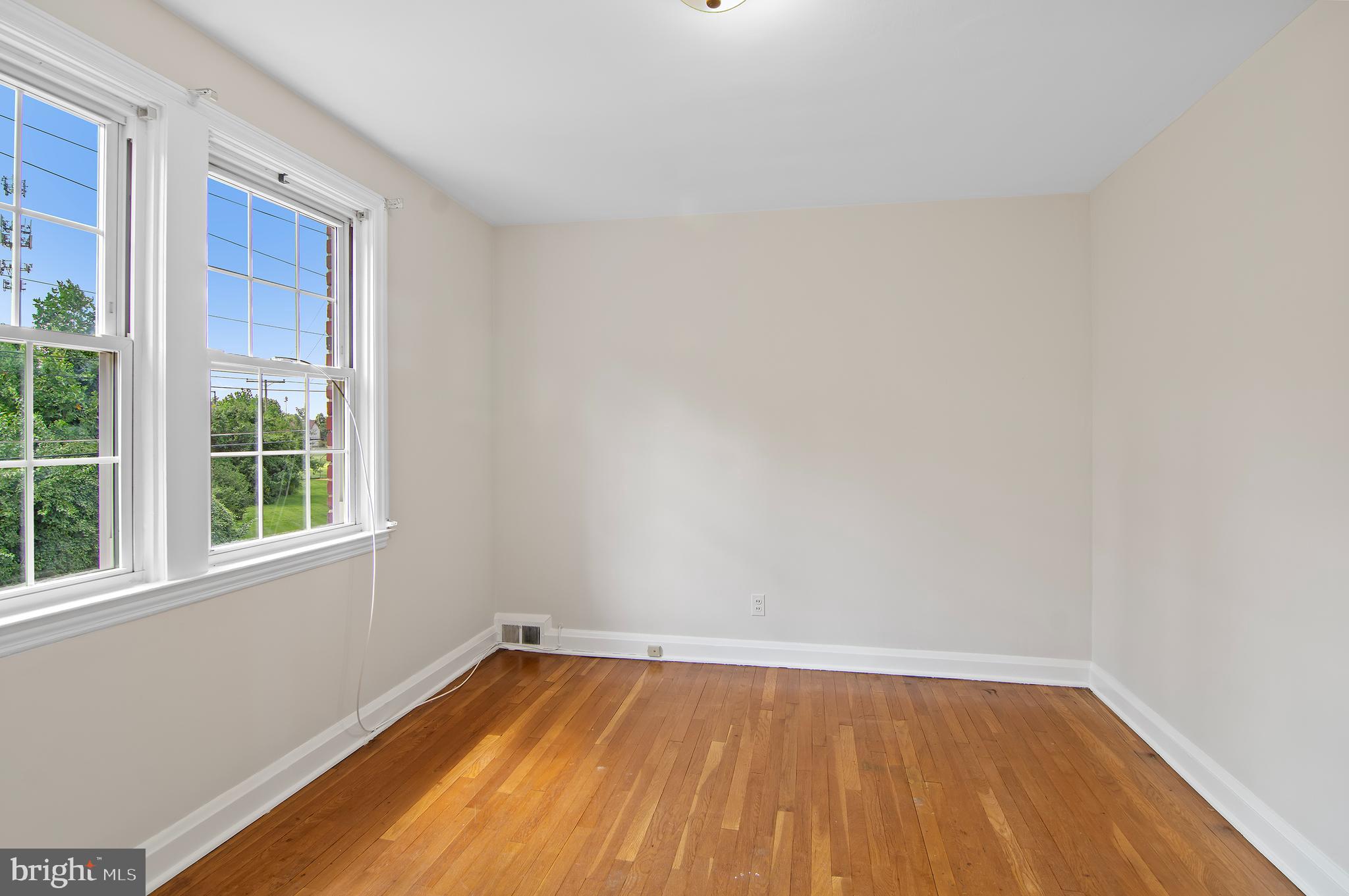 1954 Edgewood Road Towson, MD 21286 - Photo 16 of 34 Third Bedroom