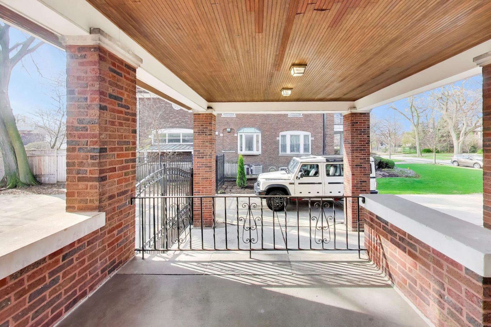 823 Jackson Avenue River Forest, IL 60305 - Photo 5 of 65