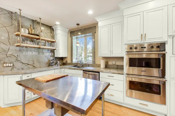 $1,899,900 | 823 Jackson Avenue, River Forest, IL 60305