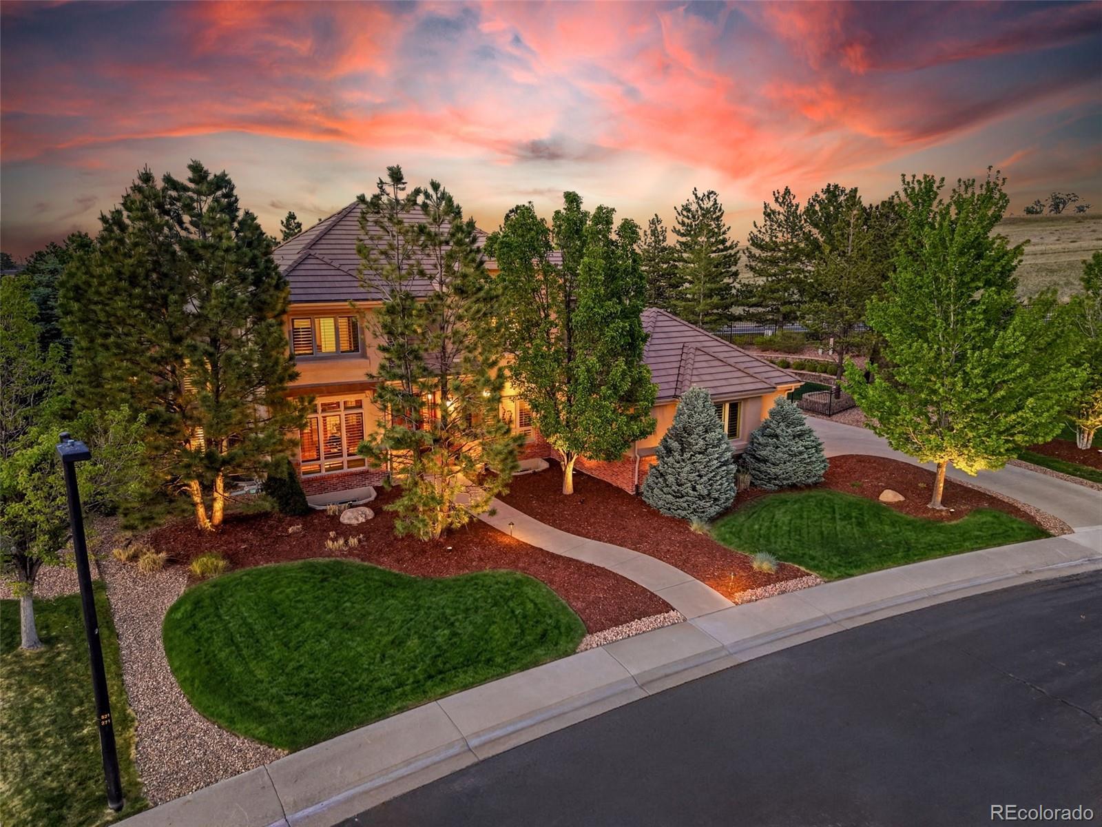 10258 Dowling Way Highlands Ranch, CO 80126 - Photo 2 of 50