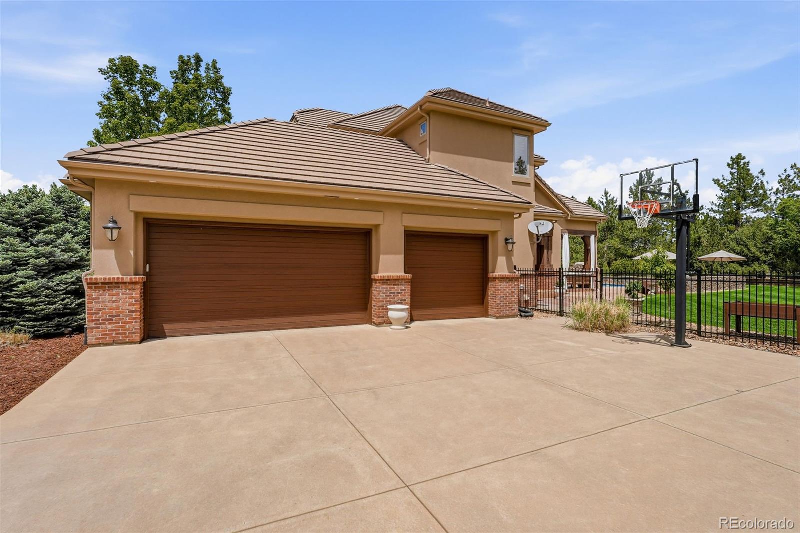 10258 Dowling Way Highlands Ranch, CO 80126 - Photo 42 of 50