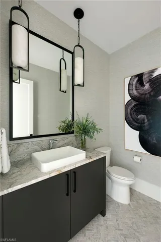 $5,975,000 | 6704 Newport Road, Naples, FL 34109