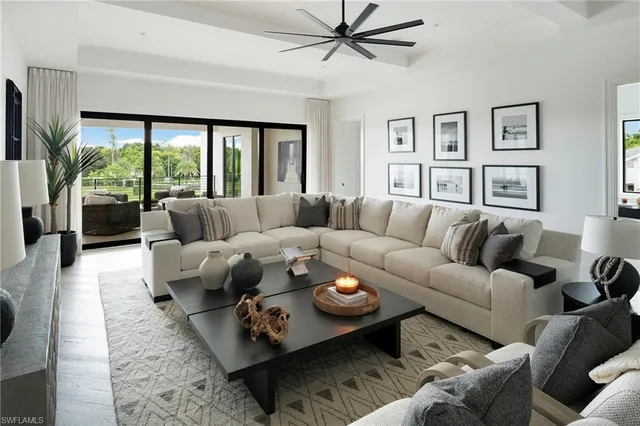 $5,975,000 | 6704 Newport Road, Naples, FL 34109