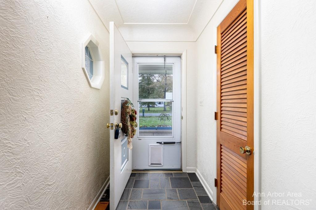 3700 Haynes Road Leslie, MI 49251 - Photo 4 of 39 Photo 4