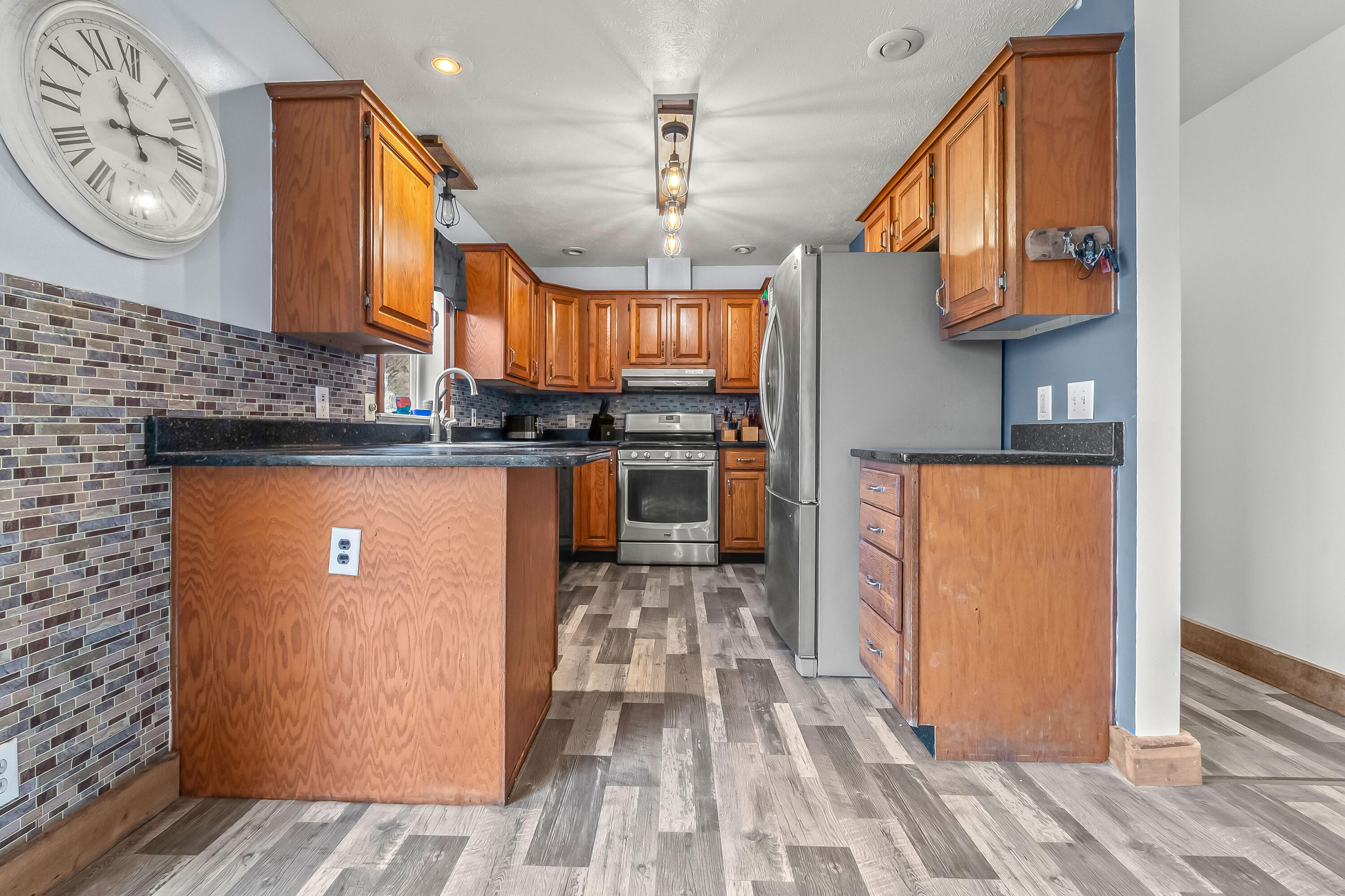 7534 Robins Road Hillsdale, MI 49242 - Photo 17 of 52 31