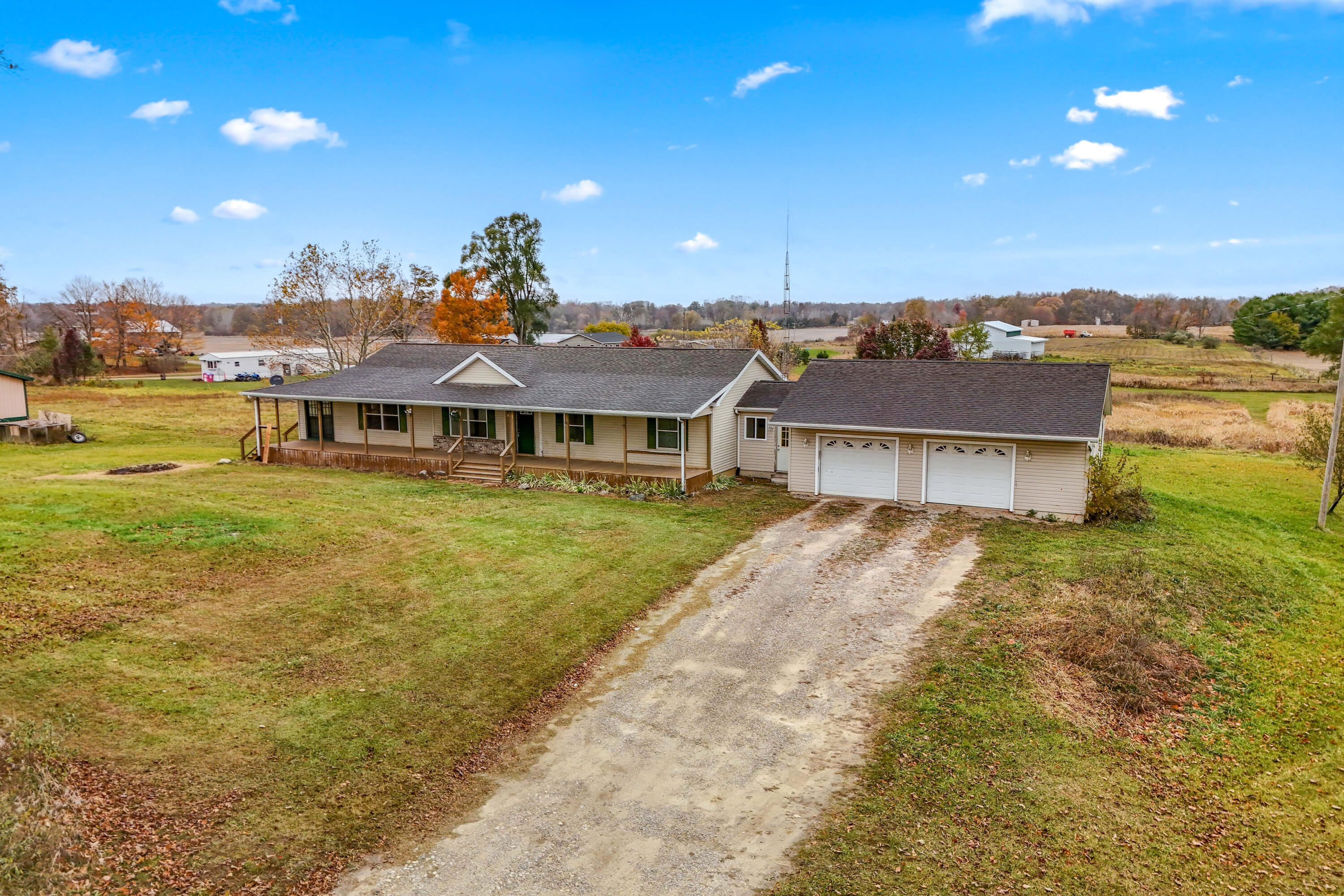 7534 Robins Road Hillsdale, MI 49242 - Photo 3 of 52 10