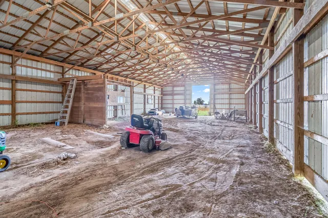 $279,900 | 7534 Robins Road, Hillsdale, MI 49242