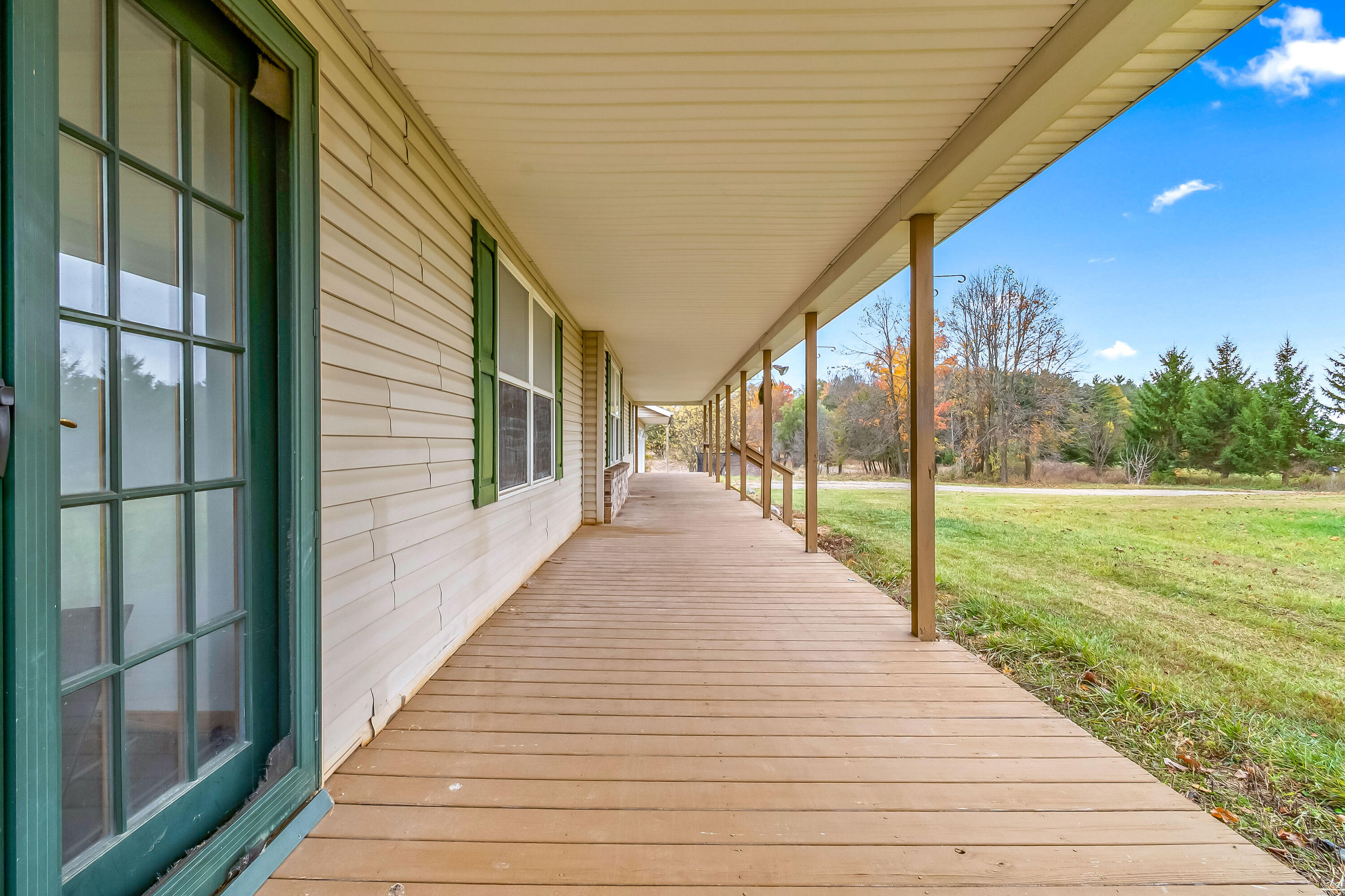 7534 Robins Road Hillsdale, MI 49242 - Photo 10 of 52 18