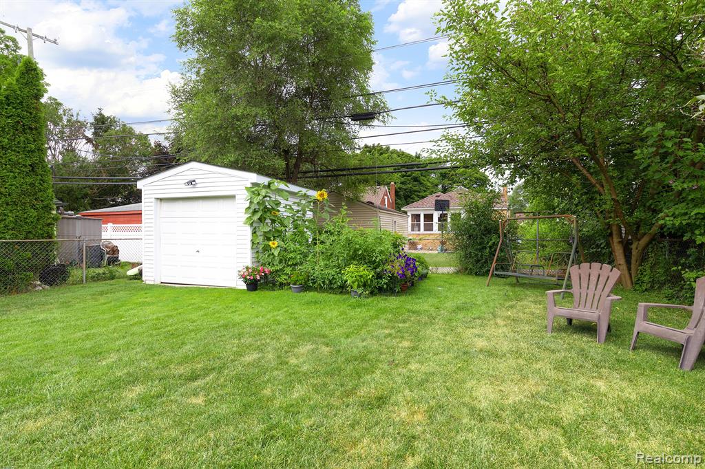 3362 Monroe Street Dearborn, MI 48124 - Photo 30 of 34