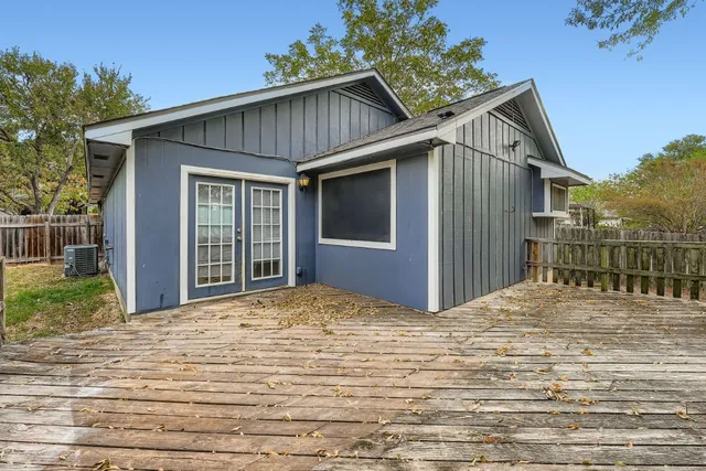 $325,000 | 1403 Baronets Trail, Austin, TX 78753