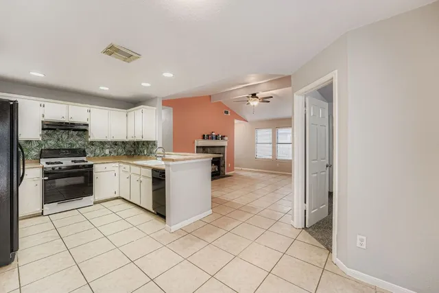 $325,000 | 1403 Baronets Trail, Austin, TX 78753