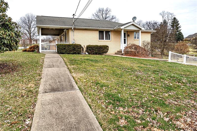 1727 Hassam Road Coraopolis, PA 15108 - Photo 3 of 22 Gallery Image 3