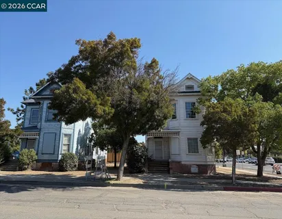 $300,000 | 151 South 3rd Avenue, Oakdale, CA 95361