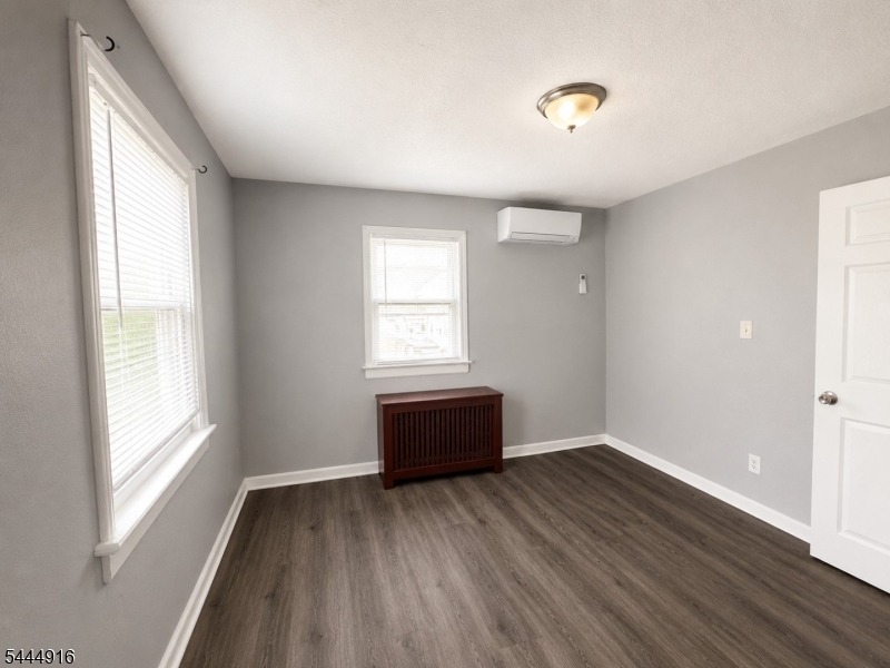 1112 Rivington Street, Unit 2 Roselle, NJ 07203 - Photo 9 of 13