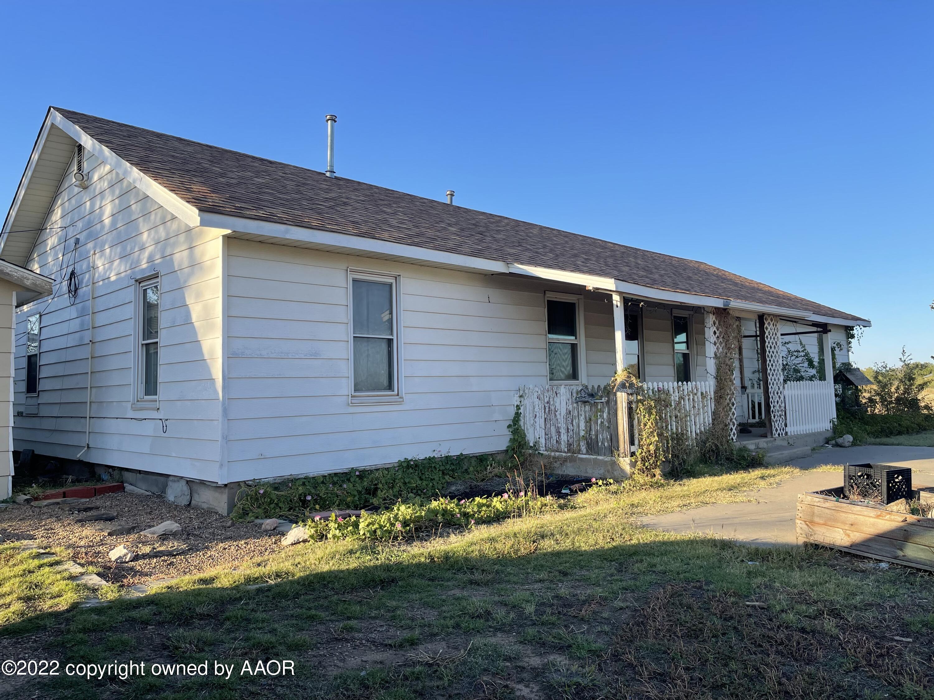 101 West Ohio Street Fritch, TX 79036 - Photo 1 of 17 IMG_6654