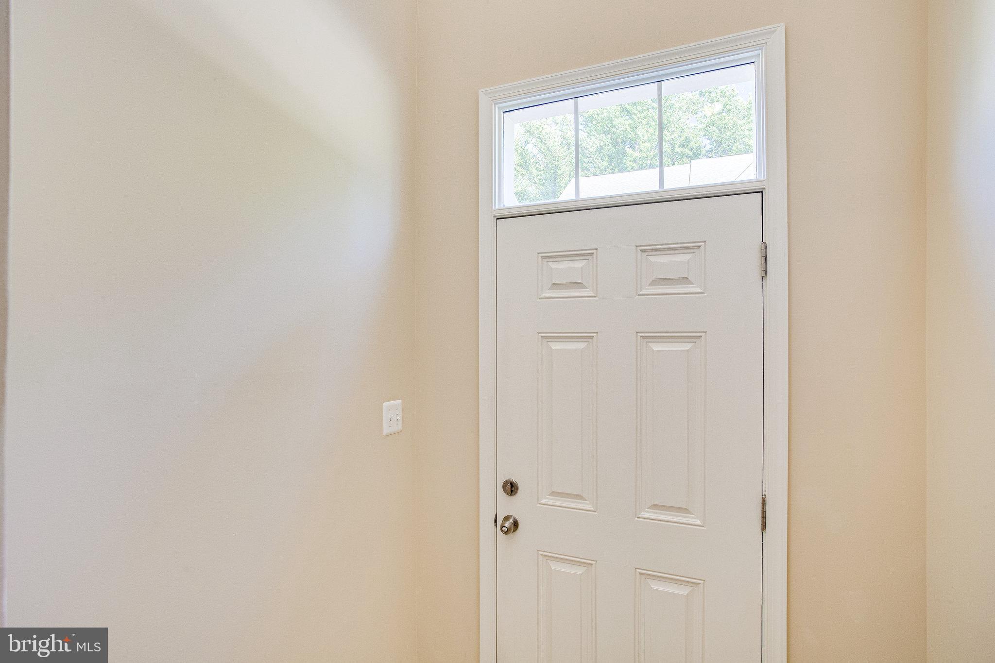 14402 Vedanta Way Silver Spring, MD 20906 - Photo 3 of 46 Light filled Foyer