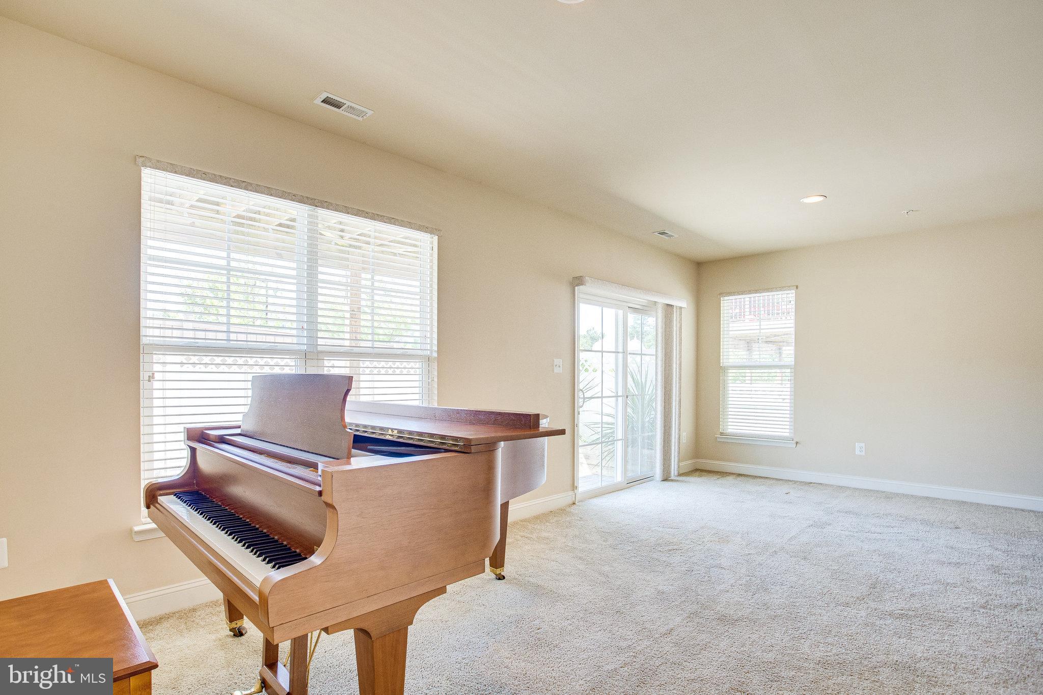 14402 Vedanta Way Silver Spring, MD 20906 - Photo 35 of 46 Gallery Image 35