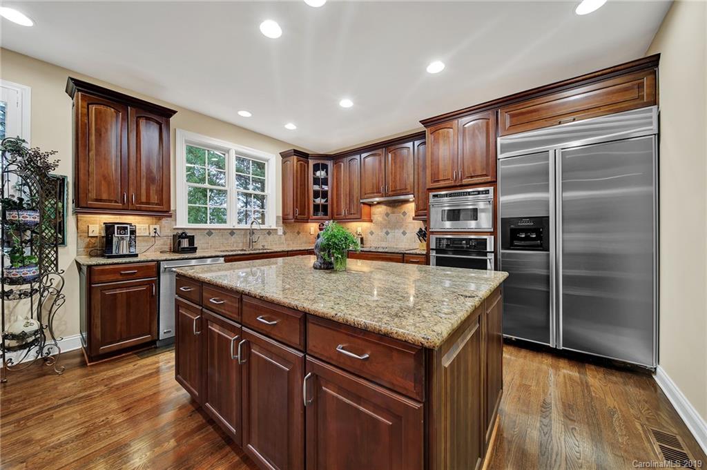 722 Fairway Point Drive, Unit 23 Tega Cay, SC 29708 - Photo 3 of 35